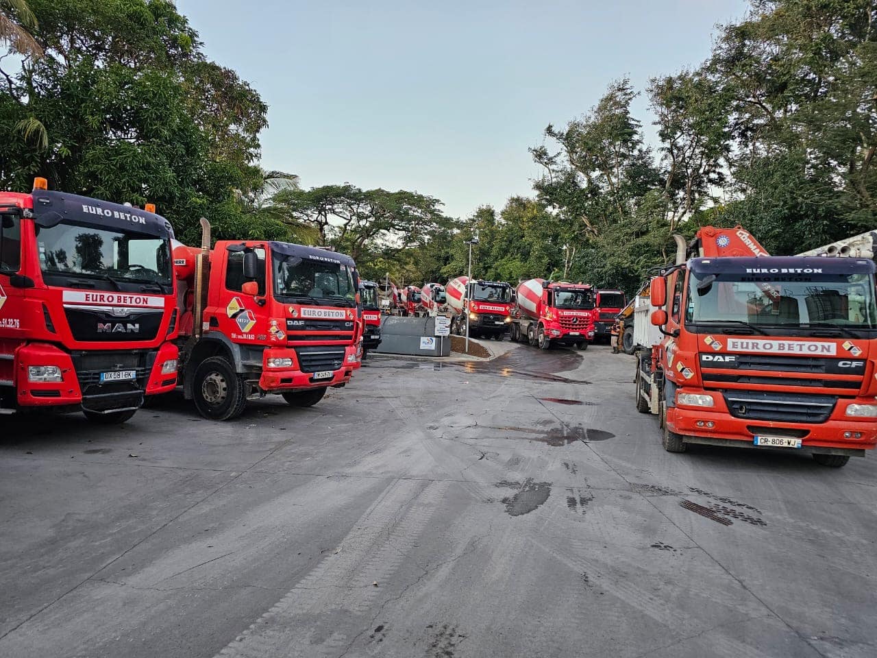 Une flotte intégrée de 20 camions malaxeurs